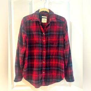 American Eagle women flannel shirt